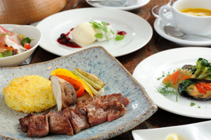 神戸牛贅沢コース ＜全8品＞